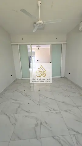 الروضه 3 شقه فخمه مع رووف خاص مناسبه للعائلات قريبه من كل الخدمات العامه ومخرج دبي