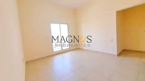 VACANT | OPEN KITCHEN | COMMUNIT VIEW