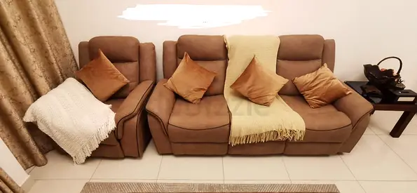 Brown 6-Seater Recliner Sofa Set - Perfect Condition