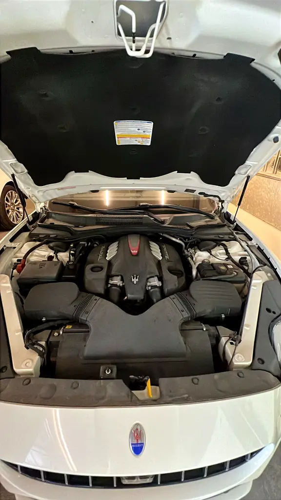 Maserati Quattroporte 2017 — photo 1 of 5