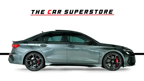 صورة 9 لـ 2022 AUDI RS3