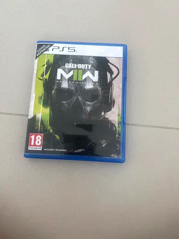 Call of Duty: Modern Warfare II (PS5) - Like New