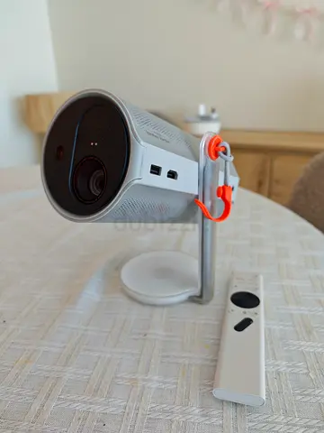 Xgimi mogo 4 portable laser projector