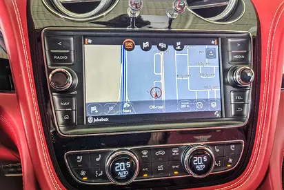 2017 Bentley BENTAYGA 缩略图 13