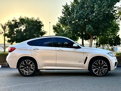 BMW X6 xDrive35i M Sport 2017 GCC Specs Full service history