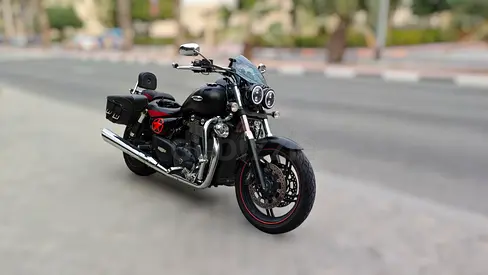 Pure muscle cruiser - Triumph Thunderbird Storm 2014