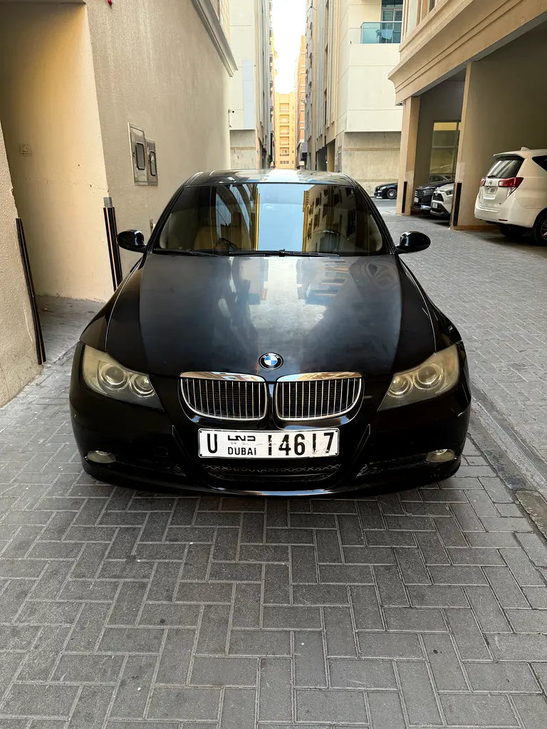 BMW 3-Series 2008 — photo 1 of 6