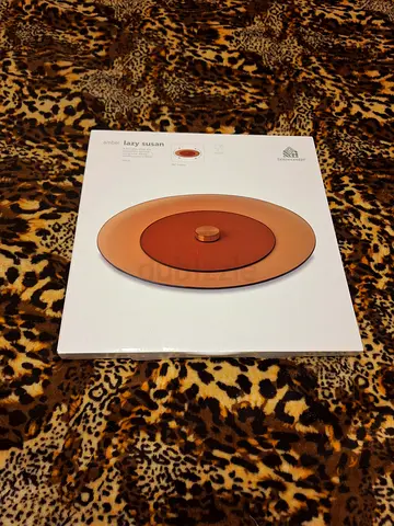 Cake stand