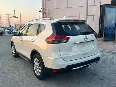 2021 Nissan X-TRAIL 缩略图 8