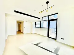 High-Floor 3BR | Downtown Skyline View | Terrace &amp; Balcony