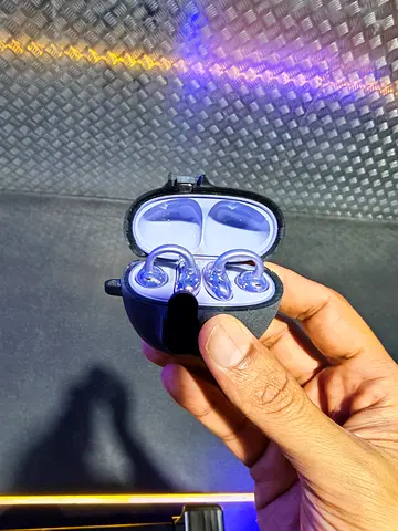Huawei freeclip