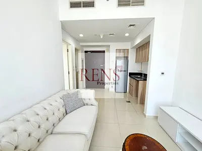 High Floor 1BR | Community View | 12 Cheques Ready