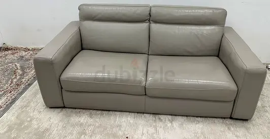 Amazing condition pure leather sofabed from Natuzzi