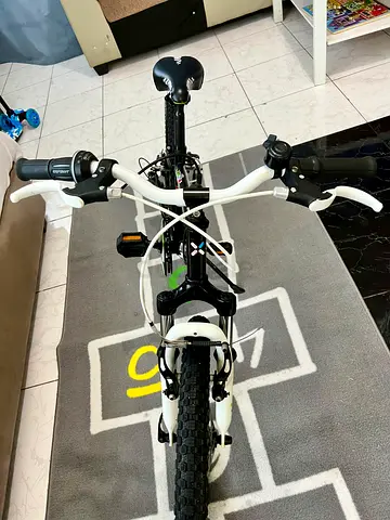 Decathlon Btwin Kids Mountain Bicycle 20” - 250 AED