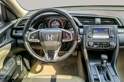 2020 Honda CIVIC — фото 10