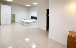 Furnished studio