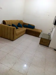 HOT OFFER 1BHK AVAILABLE FAMILY BUILDING 21000