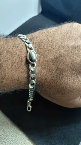 Sterling Silver Mens Curb Chain Bracelet with pyrite Oval Accent - Good Condition