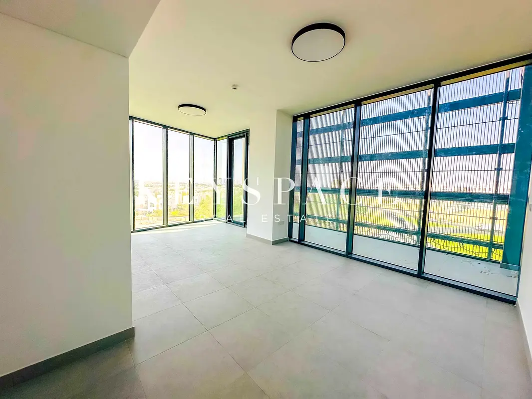 Turnkey Apartment | Fully Furnished | Resale