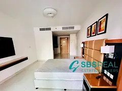 Modern Studio | Capital Bay B | Park & Pool Views | Open-Plan Layout