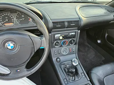 2000 BMW Z3 — фото 9