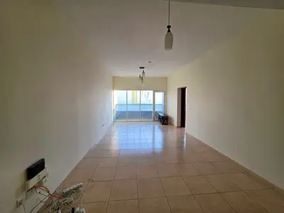 Apartment for Sale – Stunning Full Lake View
