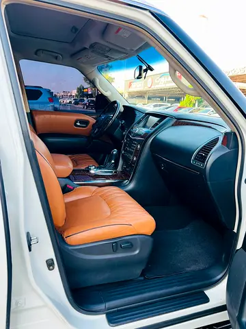 2017 Nissan PATROL — фото 9