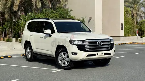 Immaculate 2022 Toyota Land Cruiser GXR | GCC | Ready to Drive