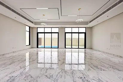 Vacant | Luxurious 5 BHK + Maid | Best Quality