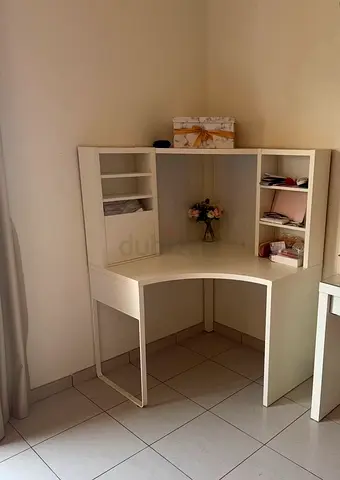 Corner Desk