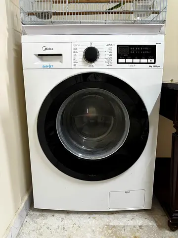 Midea Front Load Washing Machine 6kg - Good Working Condition