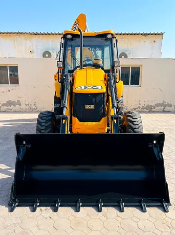 JCB 3DX SUPER 2016 WITH 6 IN 1 BUCKET