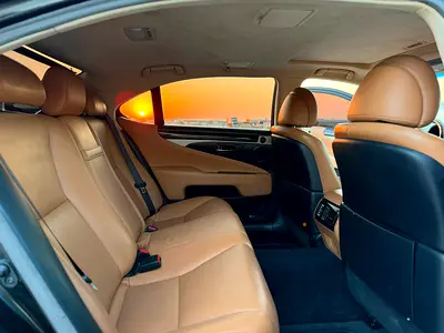 2016 Lexus LS-SERIES — миниатюра 11