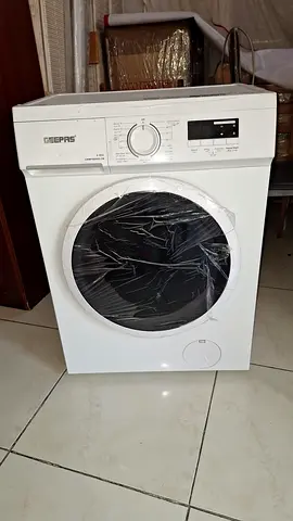 Geepas Front Load Washing Machine 6KG - Good Working Condition