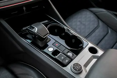 صورة 10 لـ 2020 Volkswagen TOUAREG