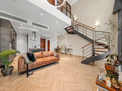 2BR Duplex-Modern Unit | Avail. 1st week of Sept.