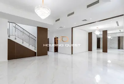 3 bed Villa | Ready to Move in | Prime location