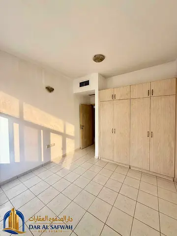 1BHK | NO HIDDEN CHARGES | FIXED WARDROBES | FAMILY BUILDING | PRIME LOCATION |