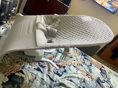 4moms mamaRoo / Baby Rocker with Adjustable Recline - Light Grey