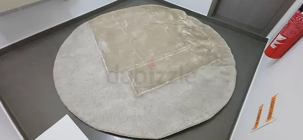 Round beige plush area rug - 270cm, soft short pile