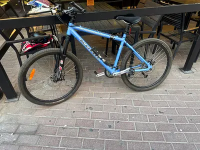 Hard tail mountain bike