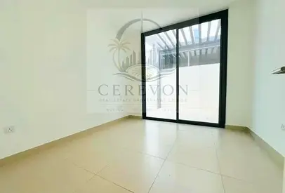 4 Bedroom | Upgraded I Modern Villa I Vacant