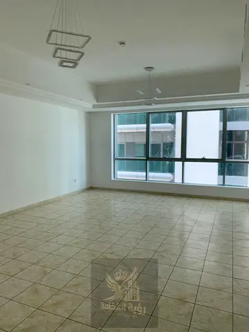 غرفتا نوم وغرفة معيشة جديدة