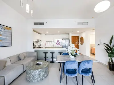 2Bedroom| Balcony | Victory Heights Facing |