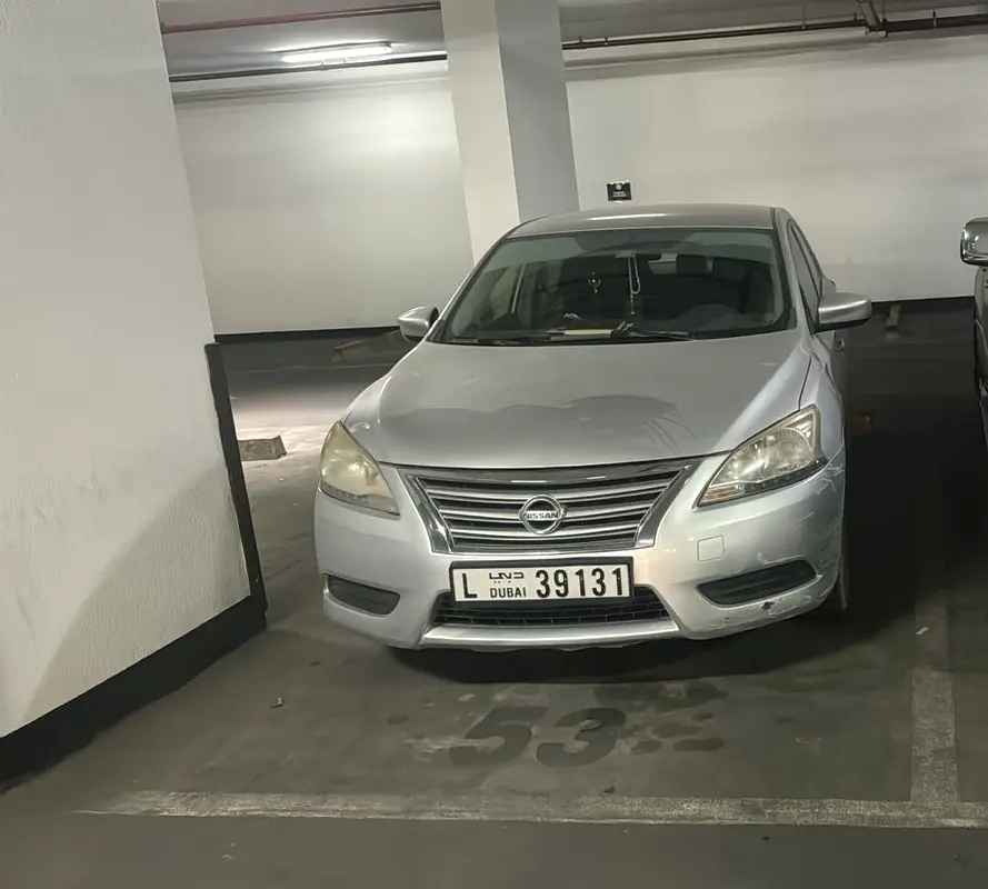 Nissan Sentra 2014 — photo 1 of 1