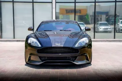 2014 Aston Martin Vanquish Carbon fiber Edition | GCC Specs