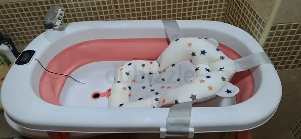 Foldable Baby Bath Tub with Padded Infant Support Cushion Some time Used