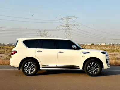 2013 Nissan PATROL 缩略图 4