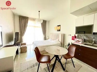 Huge Studio | Bright Layout | Ready to Move In