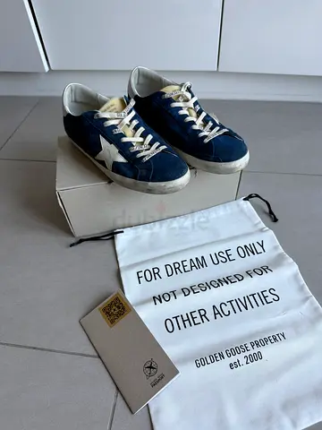 Brand new Golden Goose (unwanted gift)